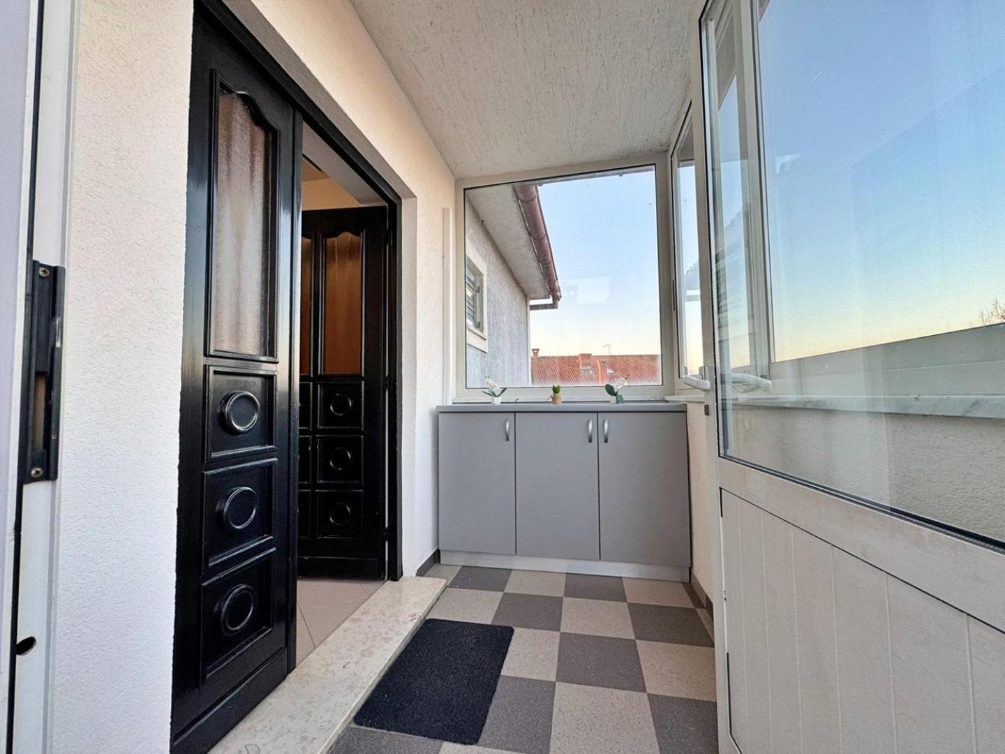 Apartments Katarina Malinska Εξωτερικό φωτογραφία