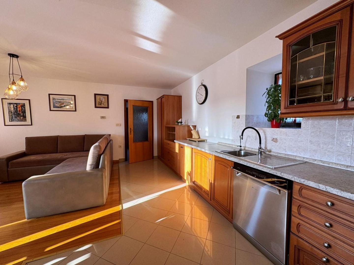 Apartments Katarina Malinska Εξωτερικό φωτογραφία