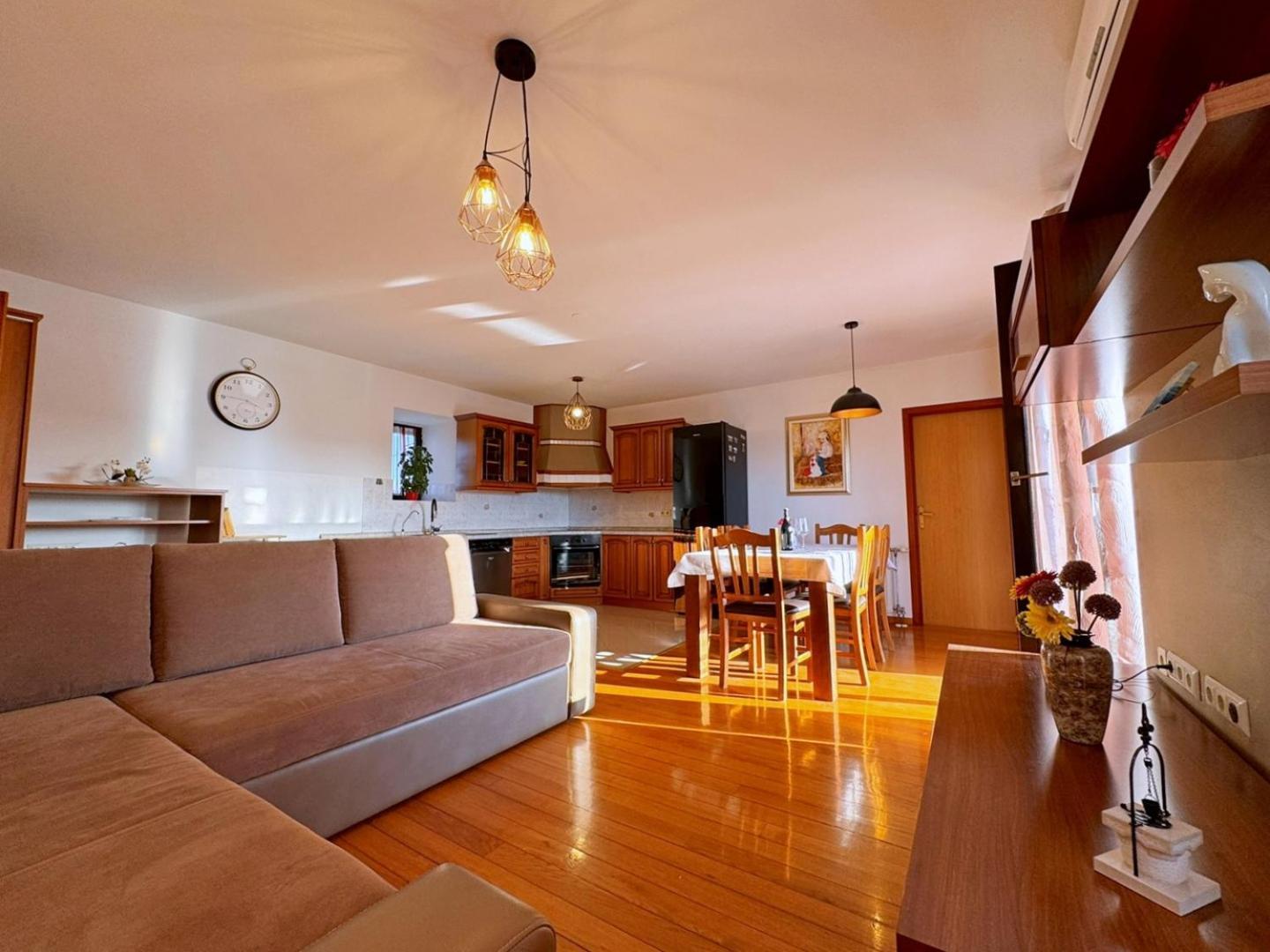 Apartments Katarina Malinska Εξωτερικό φωτογραφία
