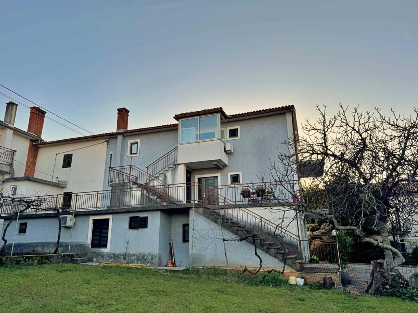 Apartments Katarina Malinska Εξωτερικό φωτογραφία